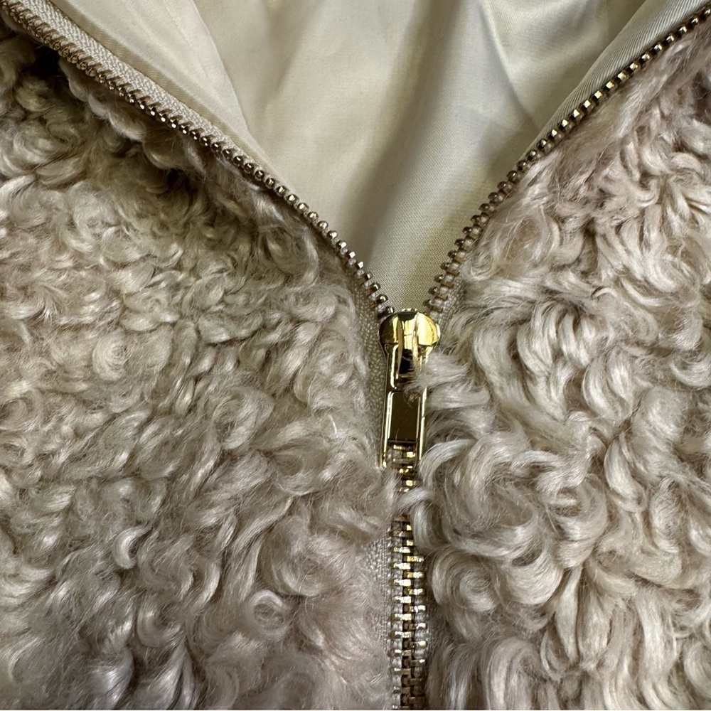Fashion Nova Sherpa Teddy Jacket Coat Outerwear Size XS Beige Ribbed Cuffs Hem - Picture 10 of 16
